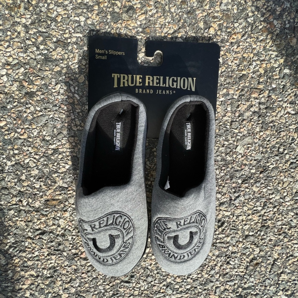 True Religion Men Slippers Size Small